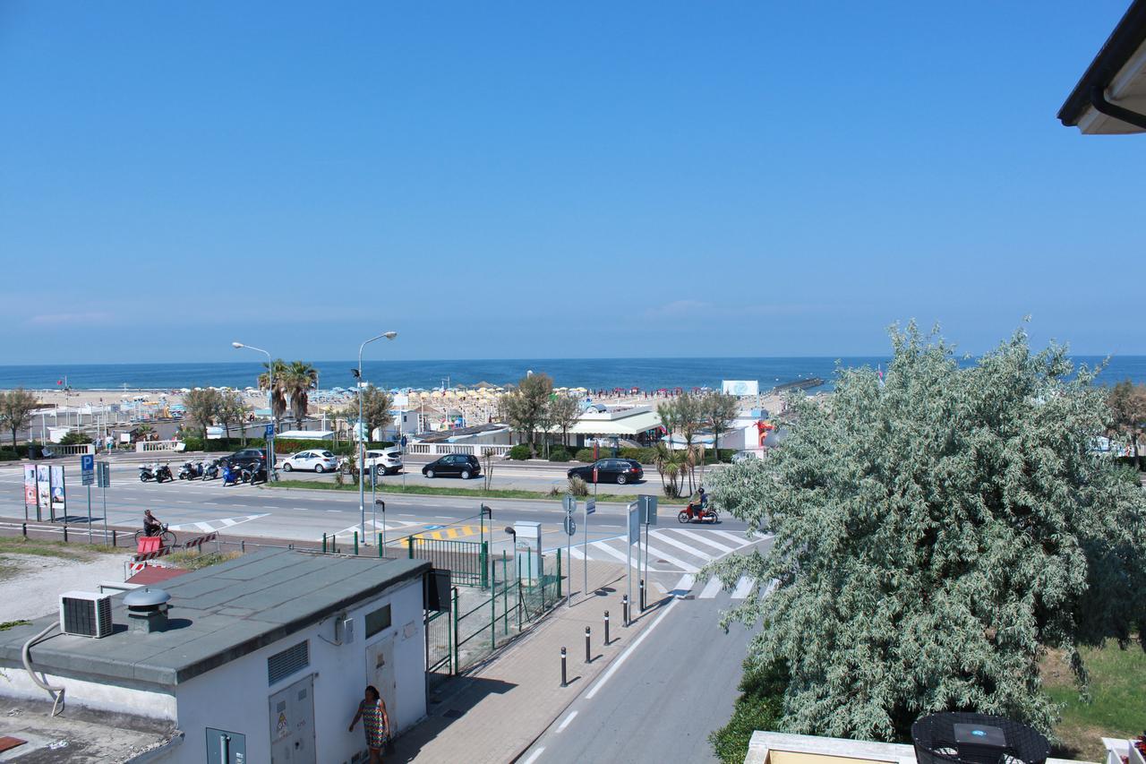 Hotel Stella Polare Rimini Ngoại thất bức ảnh
